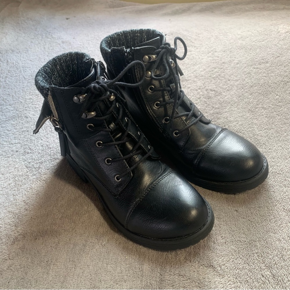 Steve Madden women's black ankle boots